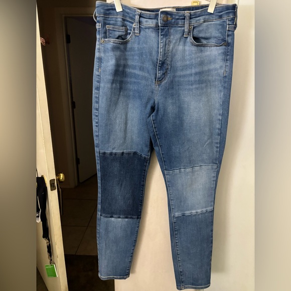 Except conditions Universal Thread high rise, skinny Patchwork Jeans, Size 12 - Picture 2 of 3